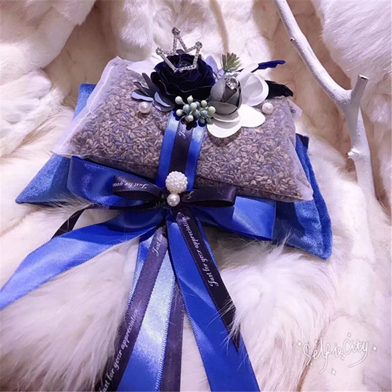 新款汽车香薰竹炭包创意干花香包除异味甲醛车载内饰品炭包女