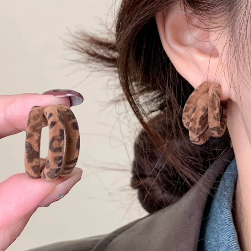 非金属木质耳饰 秋冬复古植绒多圈耳钉女气质洋气时尚百搭耳饰潮