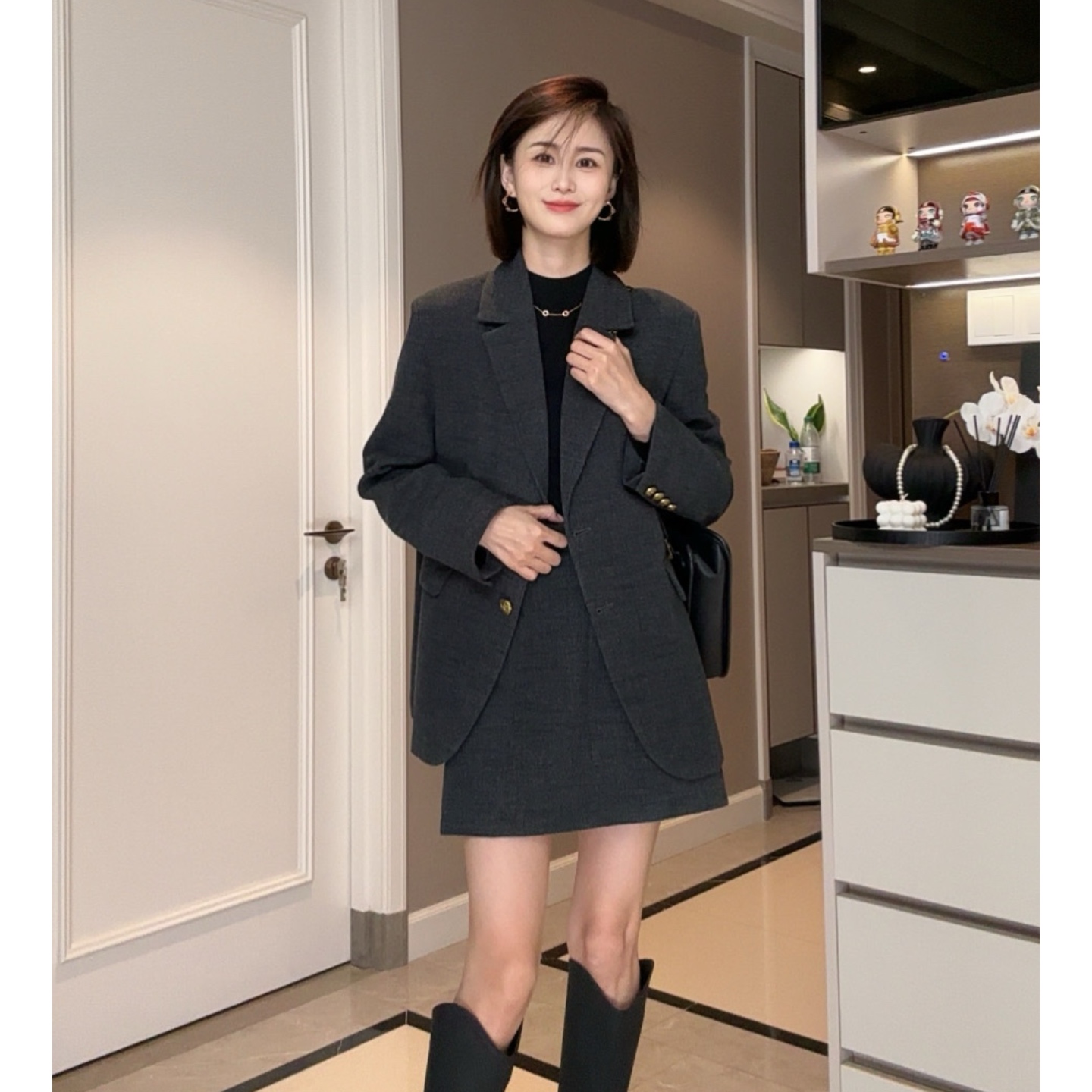 2025年秋冬季呢子西装外套女套装裙厚款