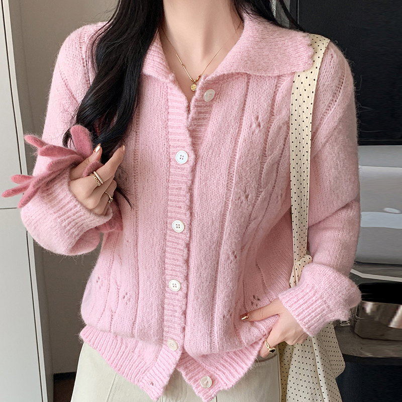 秋冬新款洋气粉色软糯设计感镂空麻花翻领针织开衫女长袖毛衣上衣