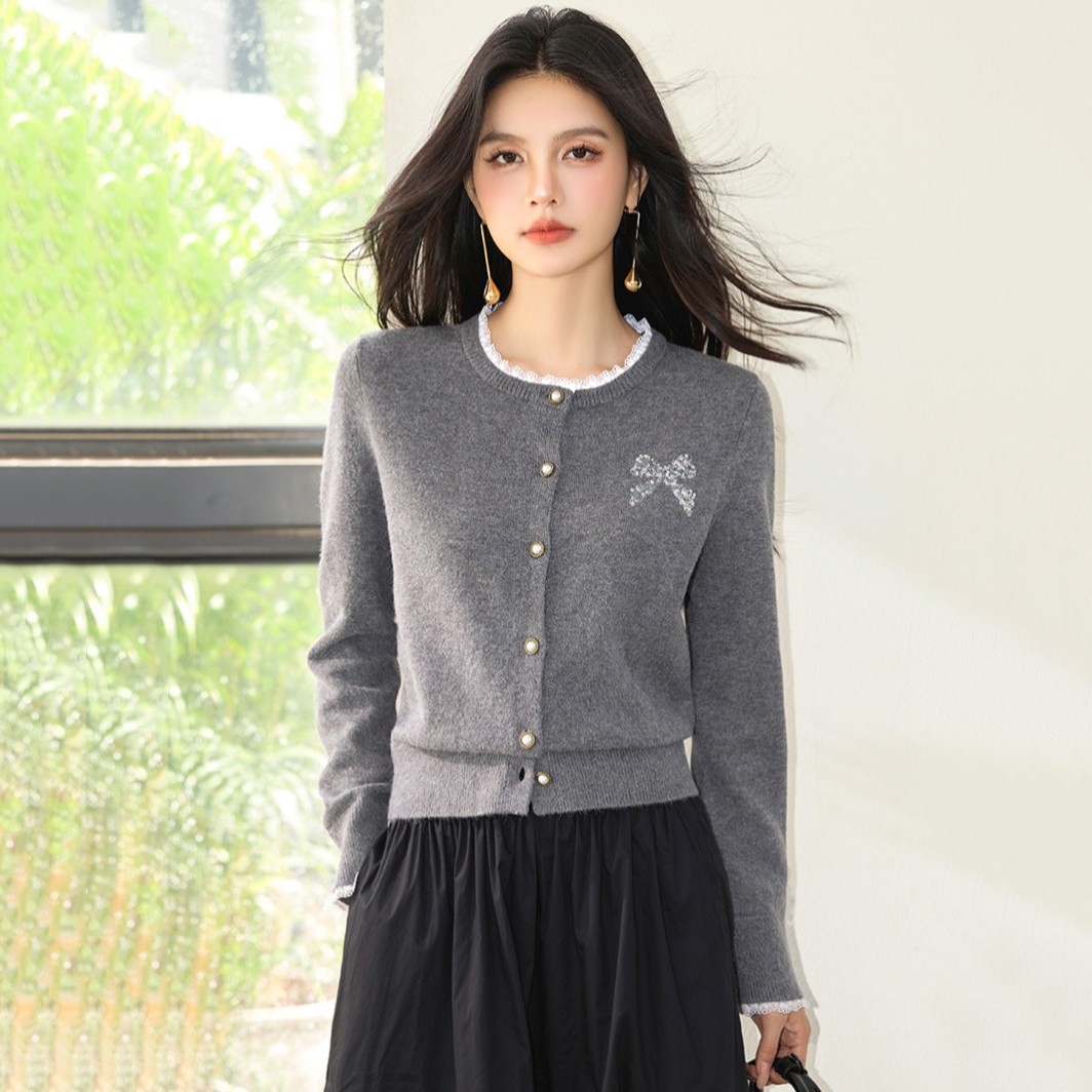 秋装新款蕾丝边拼接长袖针织开衫女韩版气质珠片绣蝴蝶结毛衣外套