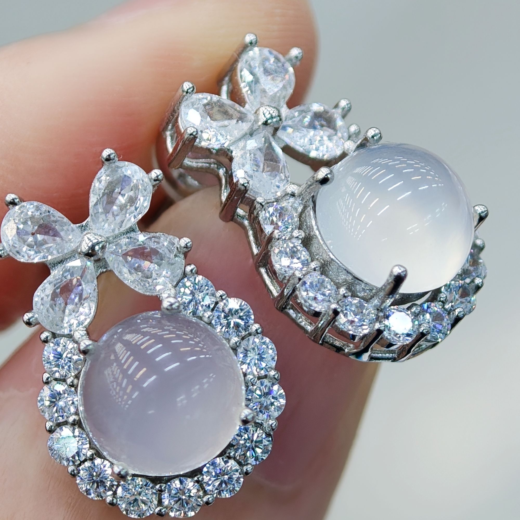 2025新爆款925银镶嵌耳钉高级感精致温柔显白气质轻奢