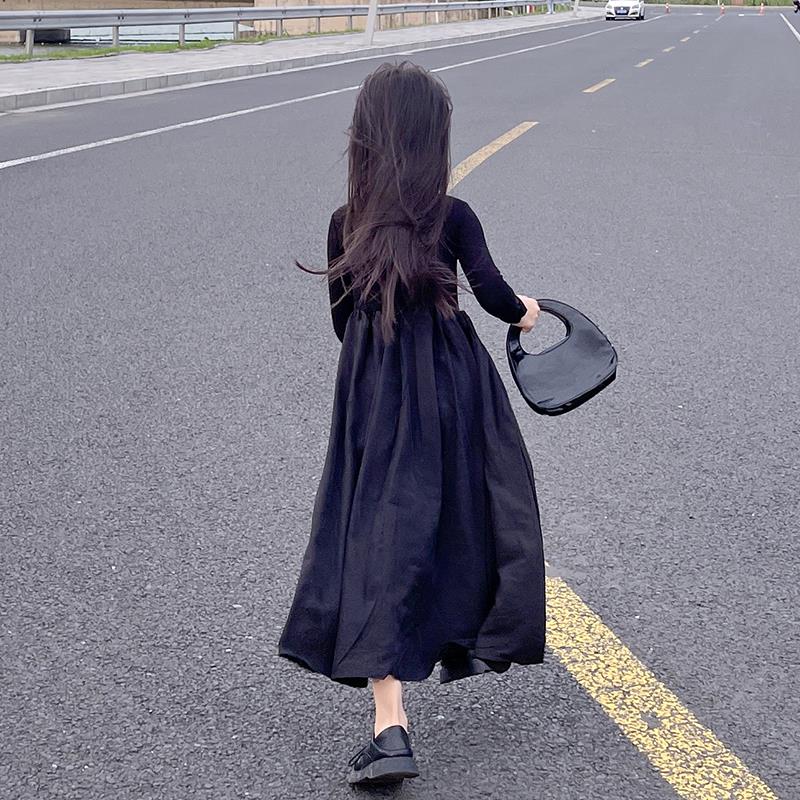 女童连衣裙秋季儿童小黑裙休闲长裙女大童洋气大摆裙时髦长袖裙子