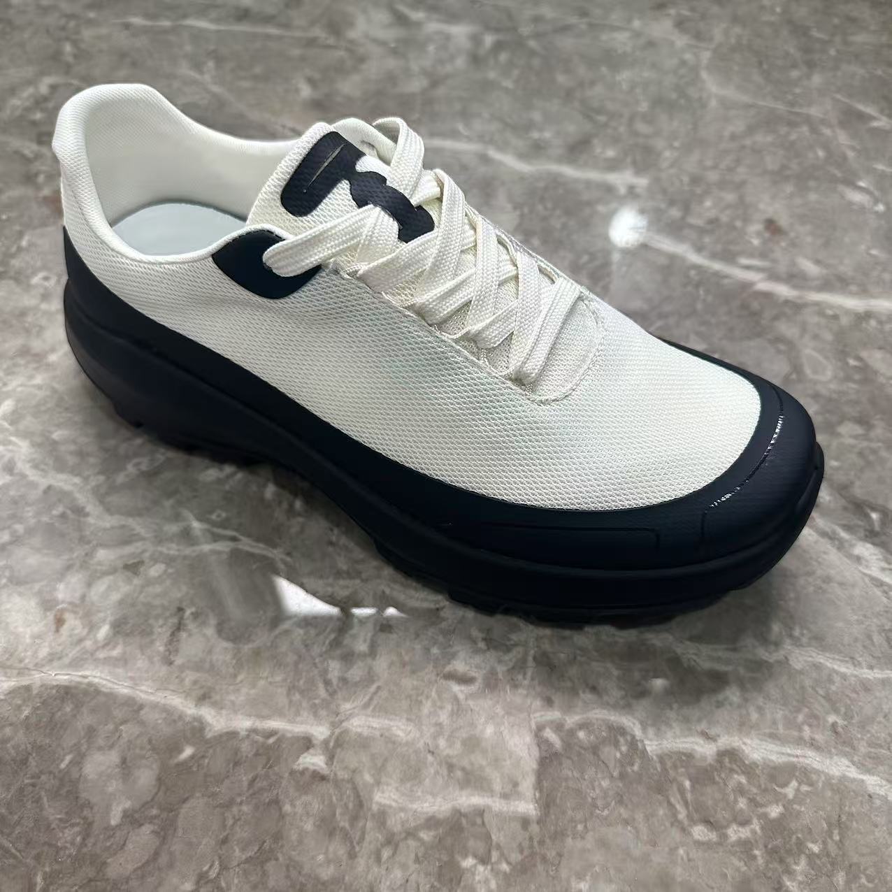 2025夏季新款男鞋透网拼色软底时尚休闲鞋低帮弹力系带潮鞋网面鞋