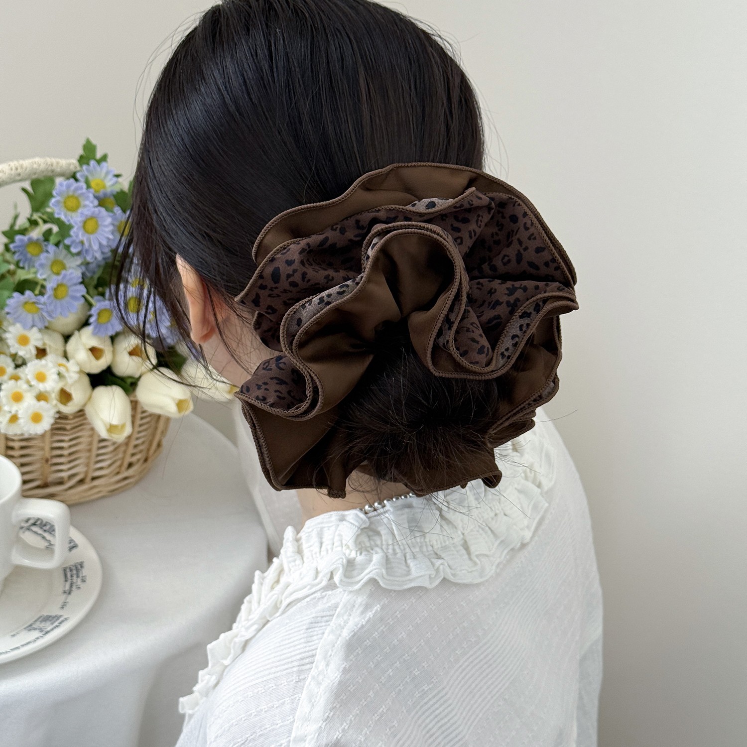 个性豹纹四层锁边缎面大肠发圈新款轻奢时尚百搭丸子头扎马尾发绳