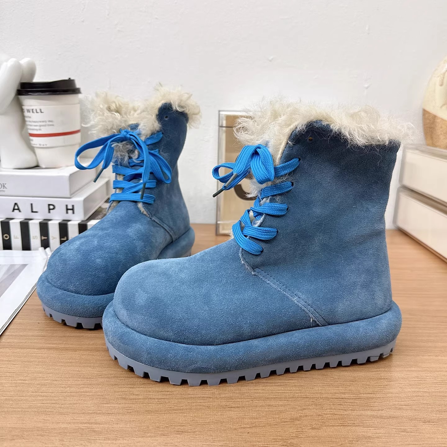 2025新款厚底毛毛靴系带加绒马丁靴保暖圆头短靴百搭复古雪地靴女