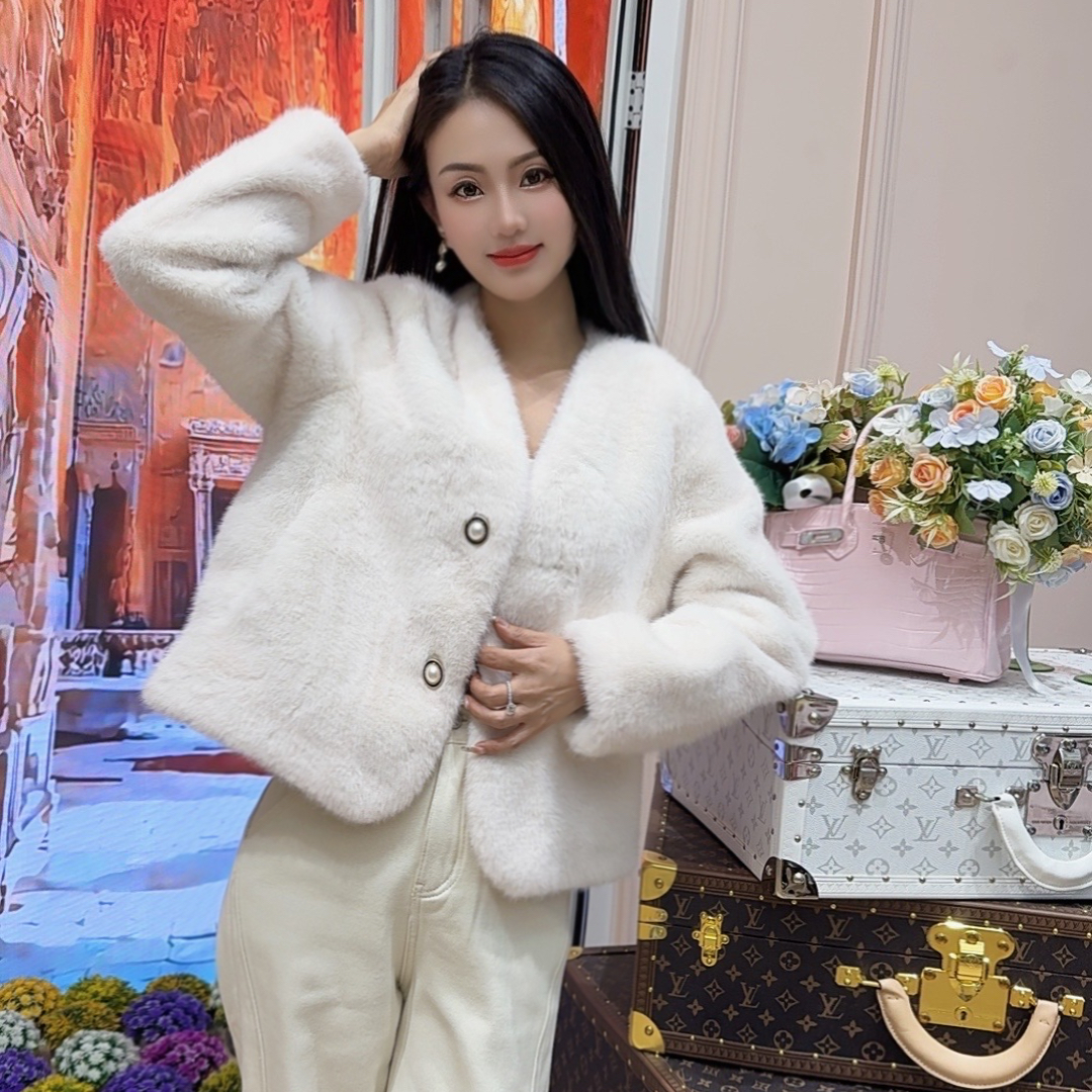 【皮毛一体】8823秋冬款V领加厚环保毛绒上衣气质显瘦小香风外套