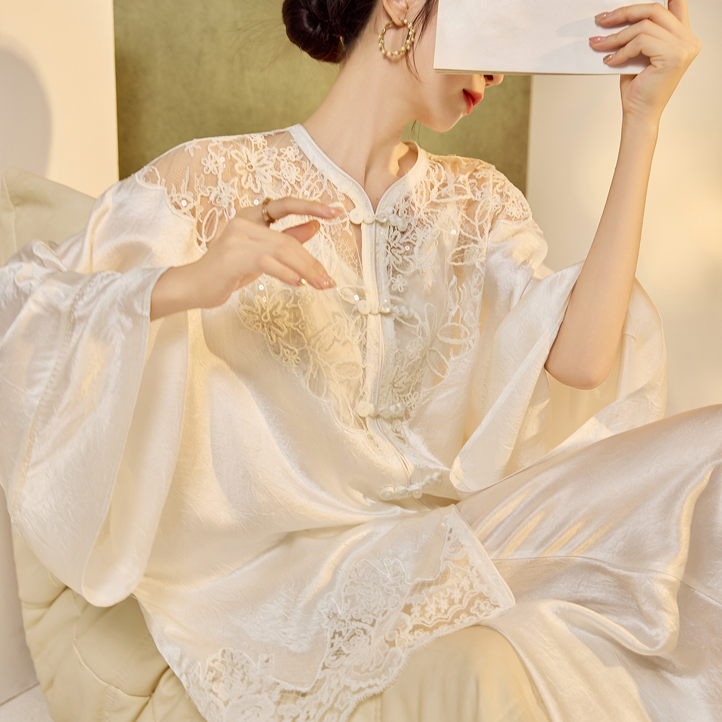 新中式重工刺绣盘扣设计蕾丝拼接气质外套国风复古轻奢上衣N6043A