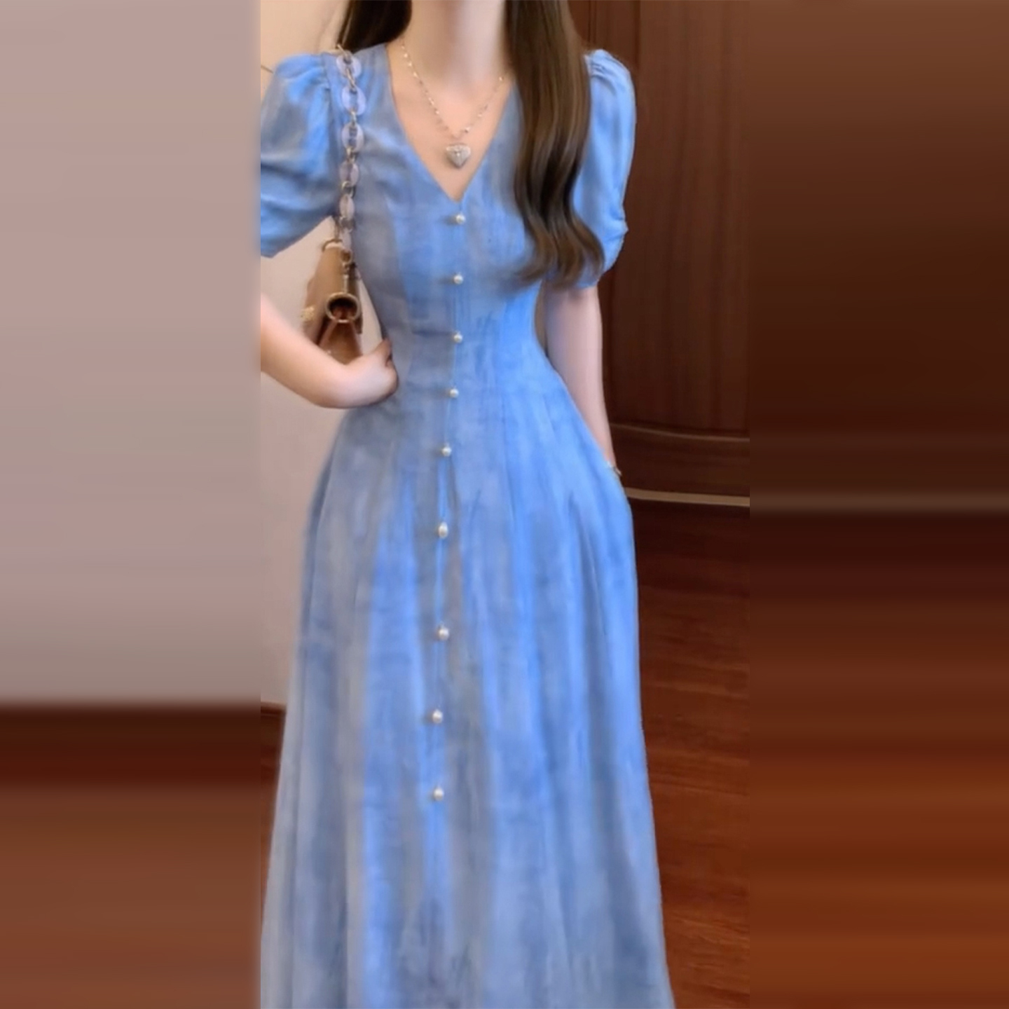 蓝色气质高级感巨好看连衣裙子夏季2025新款女长裙收腰显瘦掐腰裙
