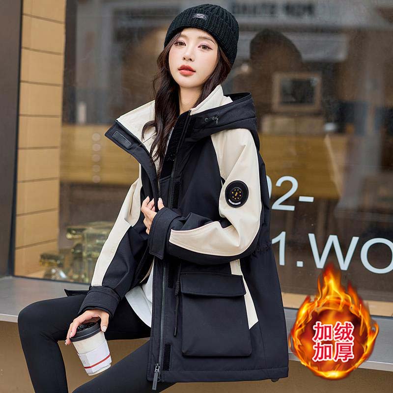 派克服女加绒加厚2025年新款冬季爆款宽松冲锋衣工装户外棉服外套