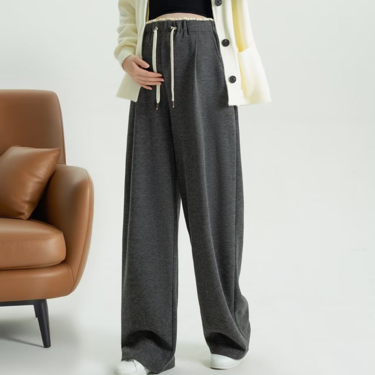 俏嘉颜2539孕妇秋冬加绒加厚糯米绒直筒裤