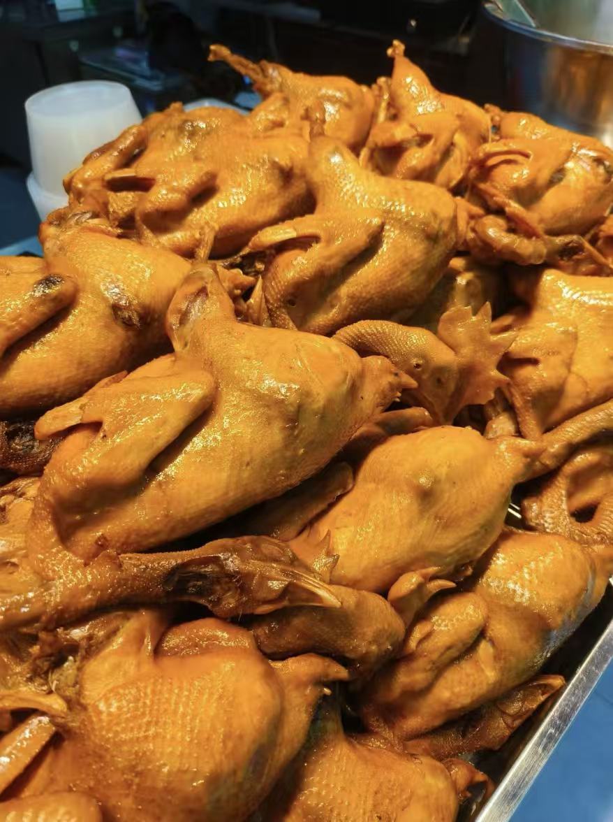 当归土鸡#卤鸡#卤香四溢#精选半年土鸡