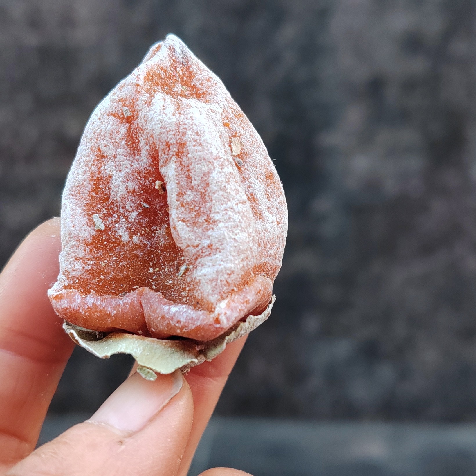 陕南农家风干柿饼甜度高有嚼劲