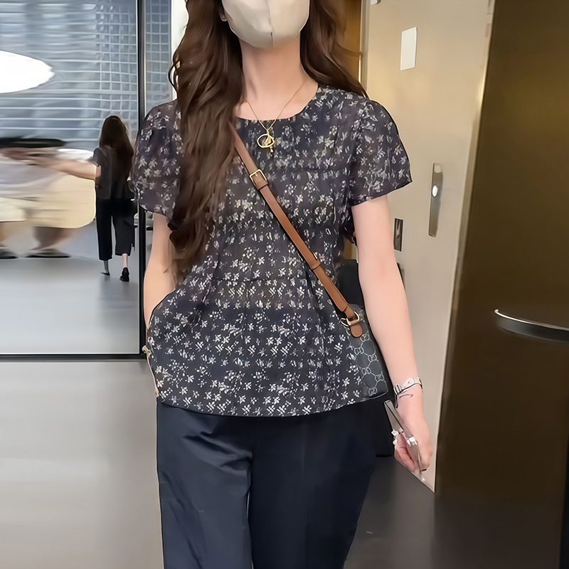 圆领收腰短袖碎花衬衫女装2025夏季新款印花设计感显瘦小衫上衣潮