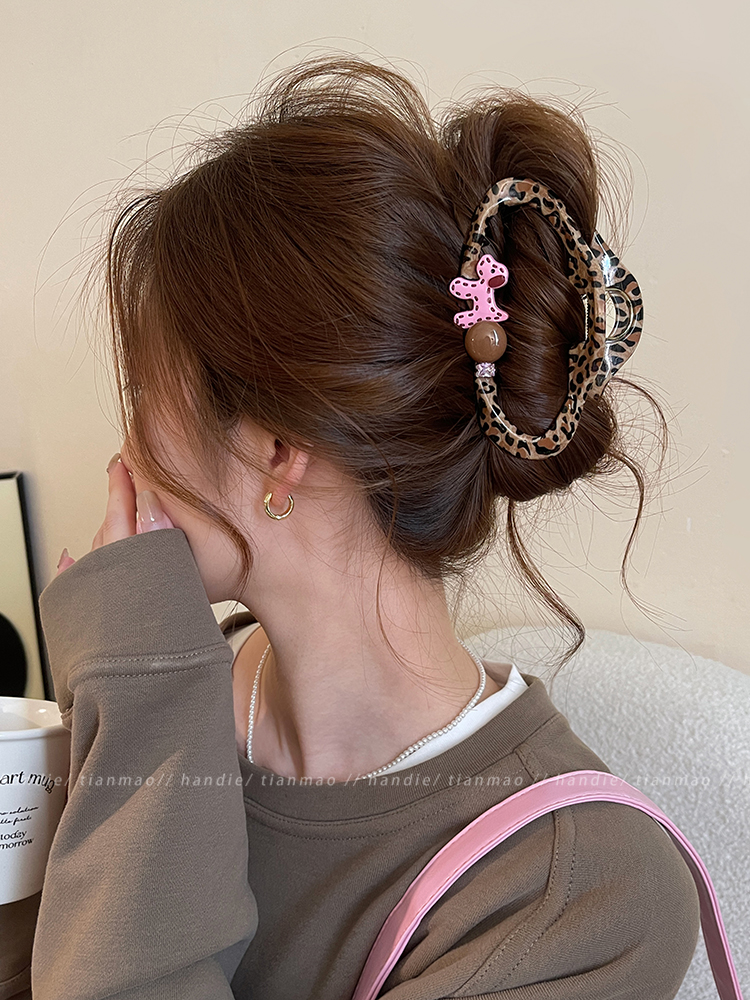 豹纹镂空云朵抓夹女高级感2025新款秋冬发量大后脑勺鲨鱼夹子发饰