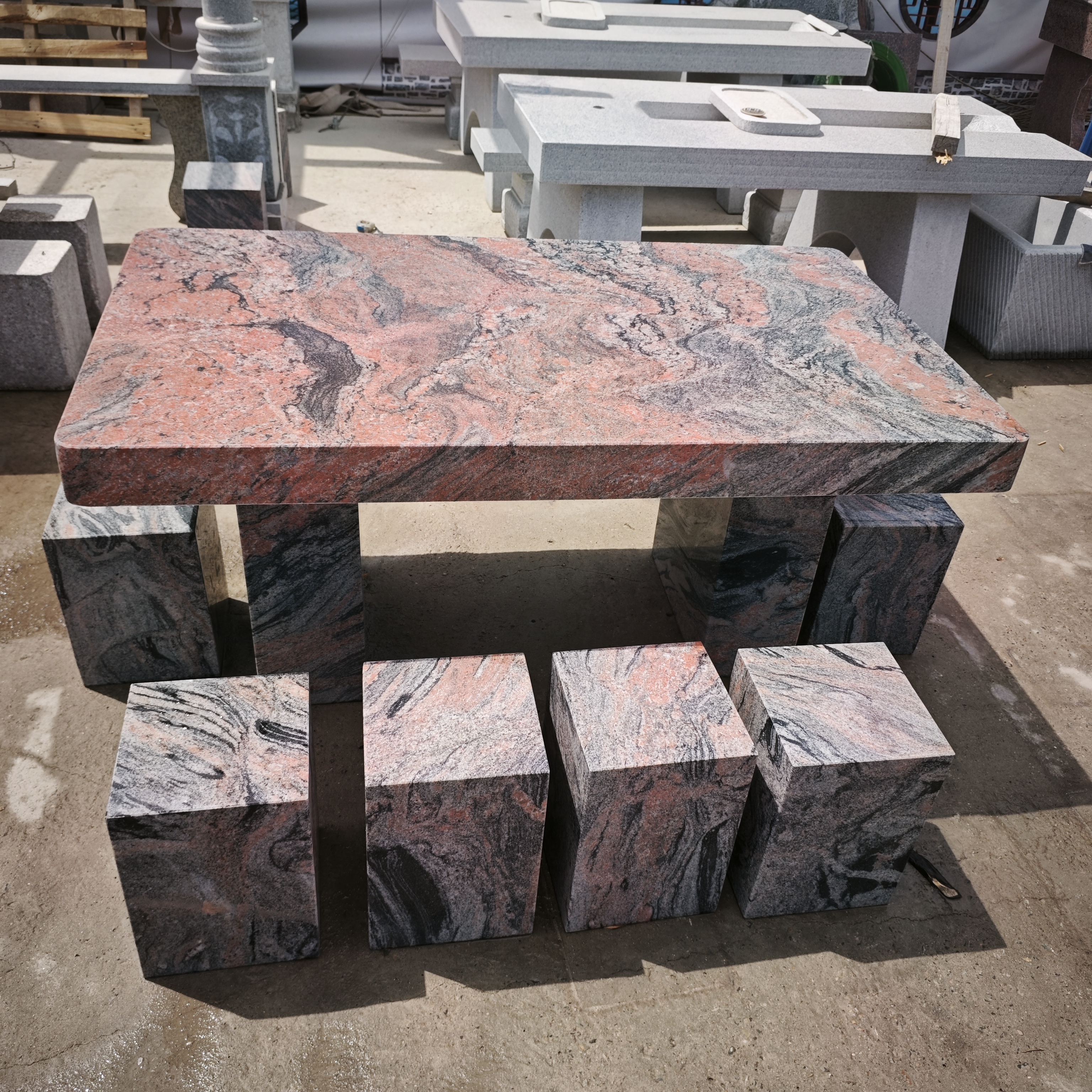 天然幻彩红大理石石桌石凳户外庭院花园家用茶几