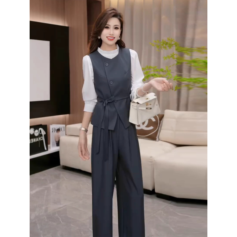 拉夏贝尔时尚套装女2025春秋季新款马甲衬衫阔腿裤职业气质三件套