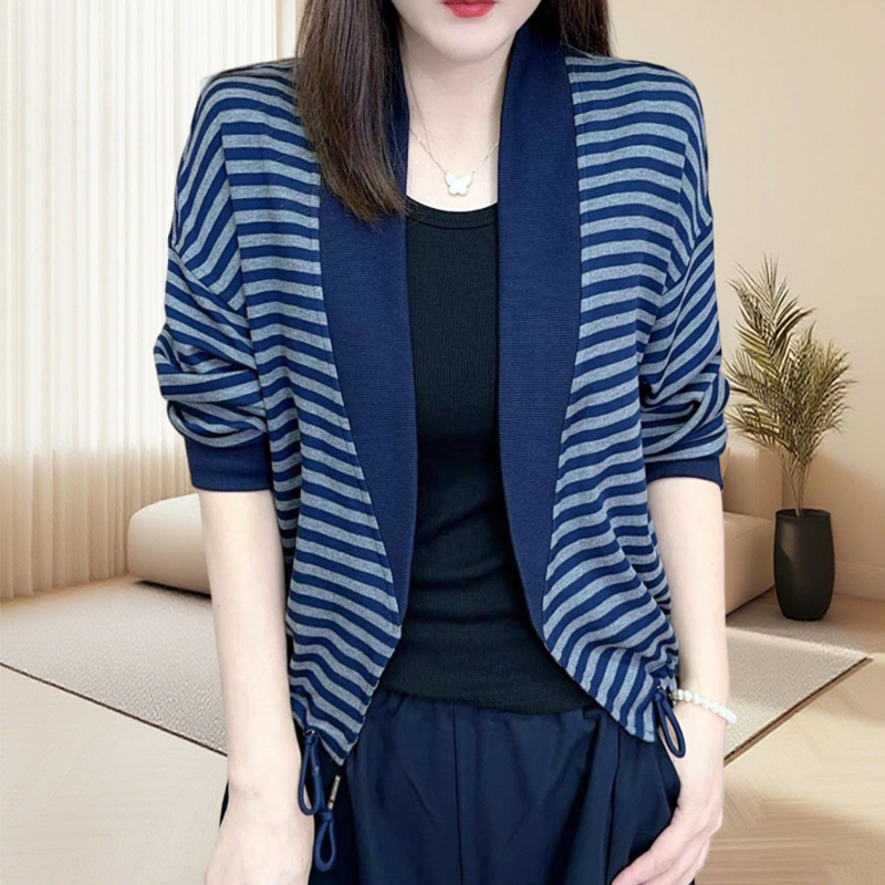 蓝色条纹披肩短外套春秋季新款多巴胺拼色长袖开衫上衣小众上衣女