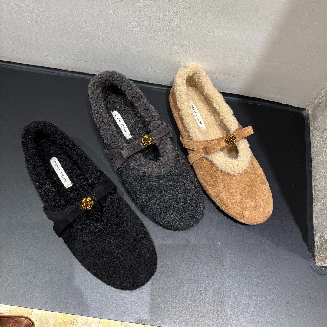 法式复古毛呢玛丽珍单鞋女2025年秋冬新款加绒保暖棉鞋平底毛毛鞋