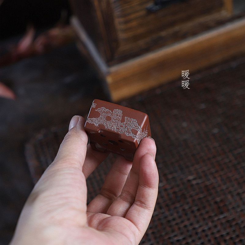 『迷你矮四方 清水泥』宜兴原矿紫泥手工微型盆景张可磊款掌中宝