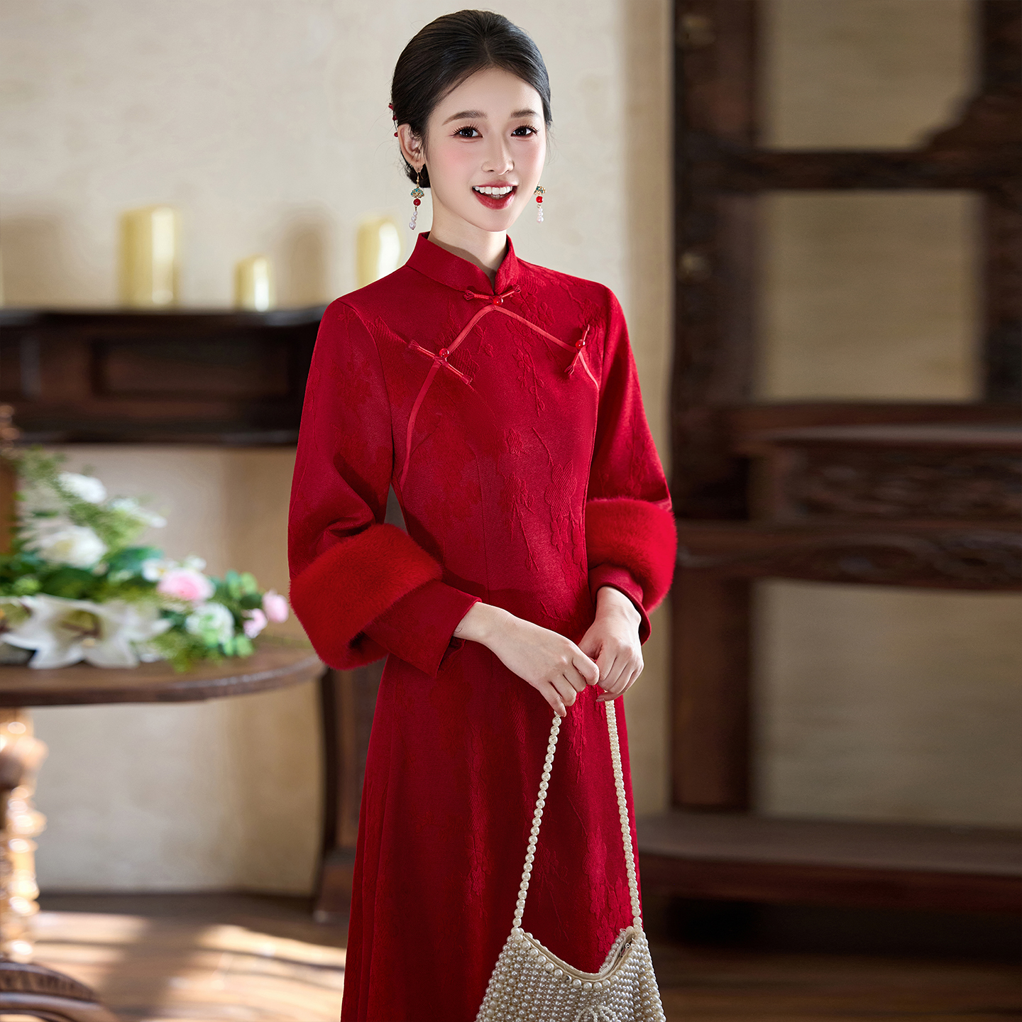 新娘订婚敬酒服2025新款秋冬红色改良旗袍绝美高级加厚外嫁女回娘