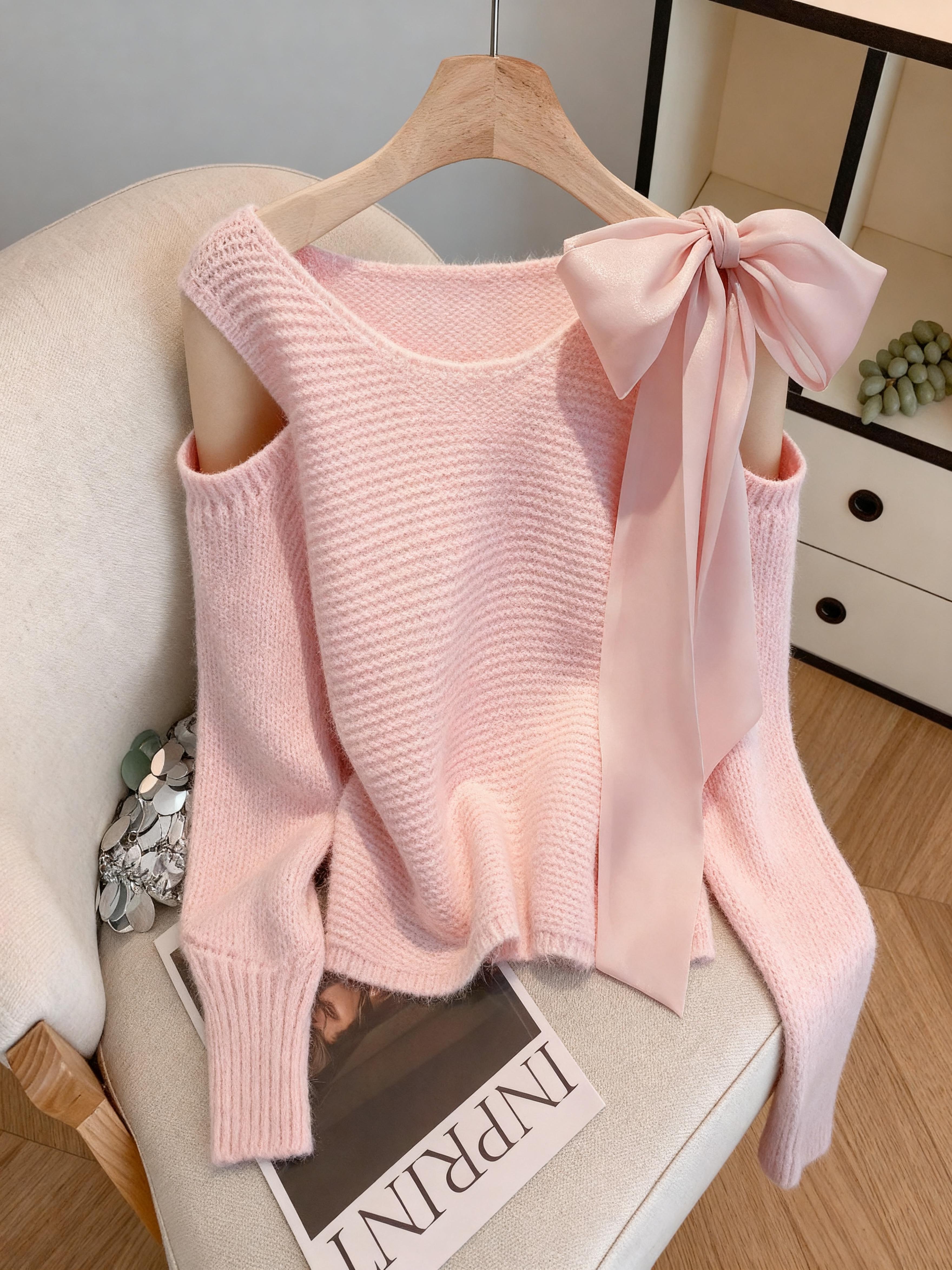 法式系带蝴蝶结温柔风毛针织衫女2025秋冬季新款甜美减龄露肩毛衣