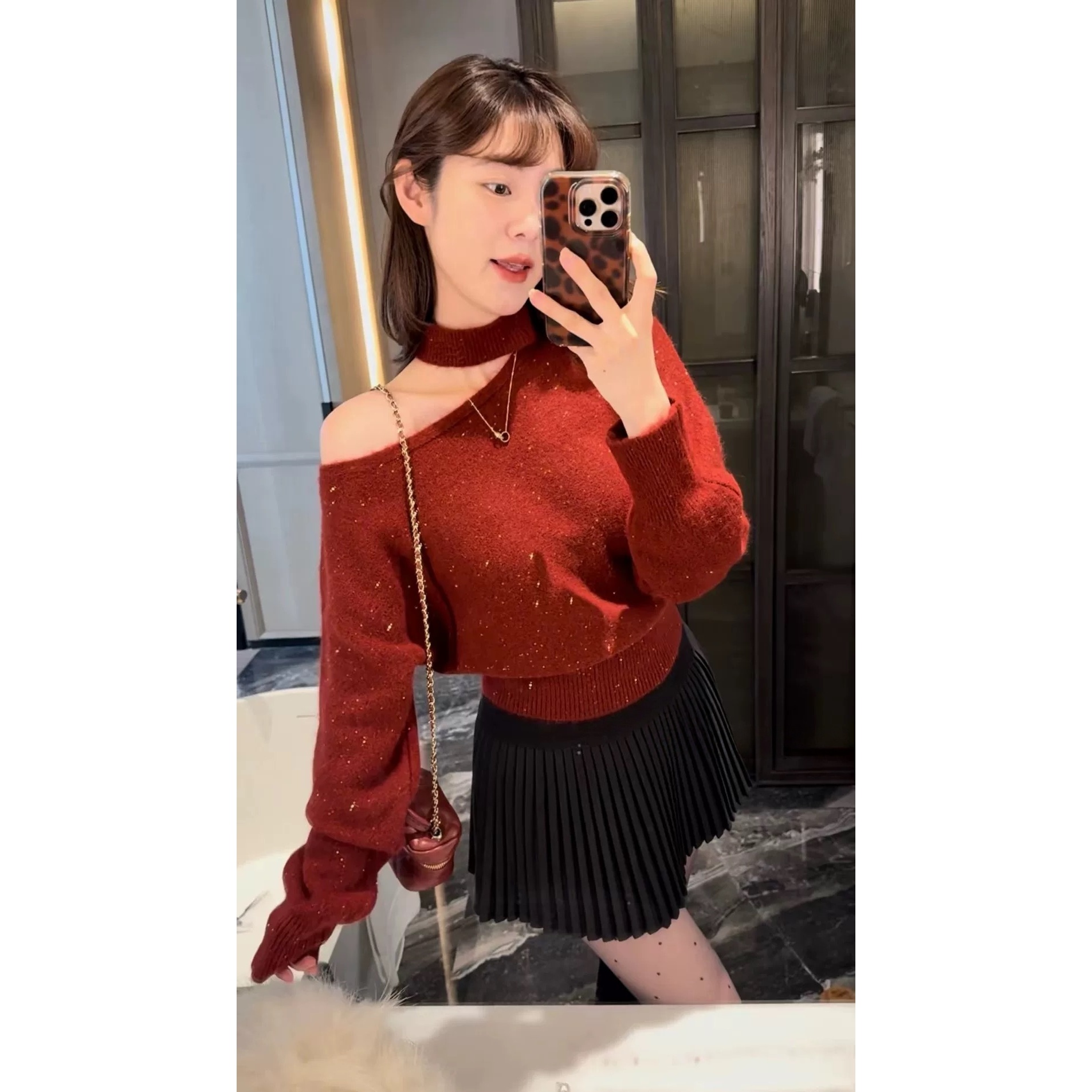 亮片细闪挂脖斜肩打底针织衫秋冬软糯收腰保暖打底衫加厚毛衣女