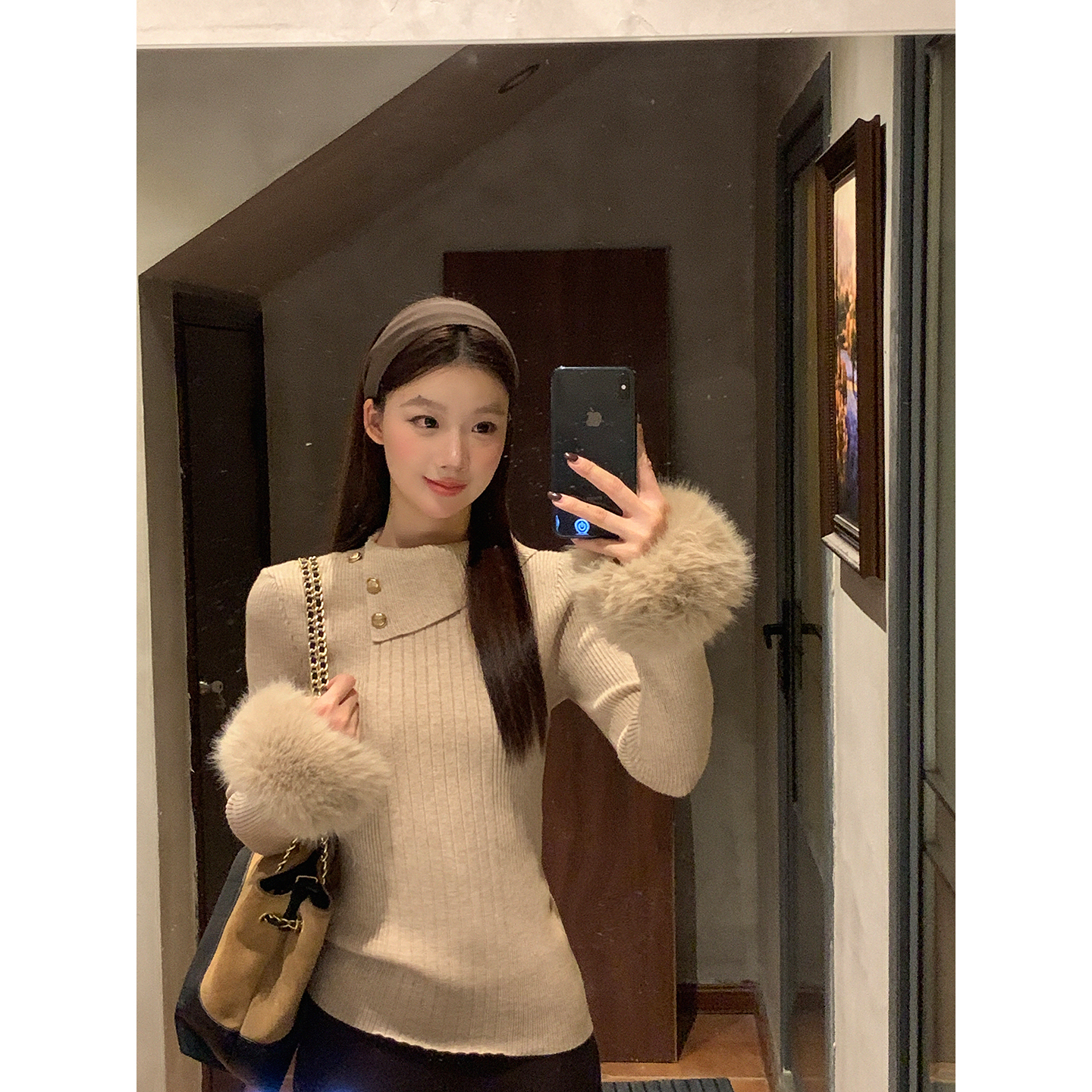 【珊瑚岛】冬季法式高级感长袖套头针织翻领显瘦修身毛毛袖毛衣1115