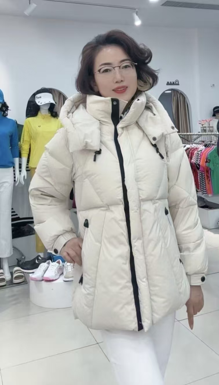 宽松型短款女连帽冬季韩版加厚