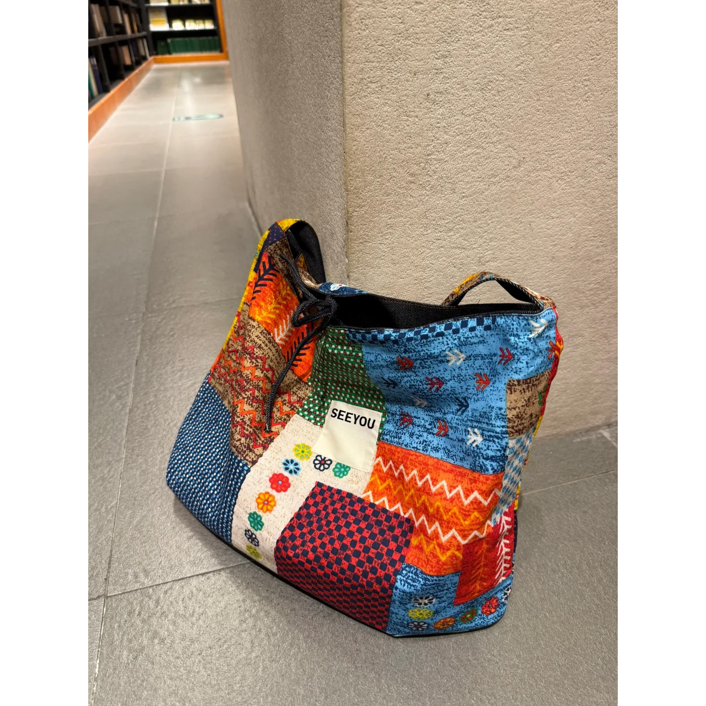 小众腋下包女2025波西米亚风情帆布包牛仔民族风单肩包斜挎托特包