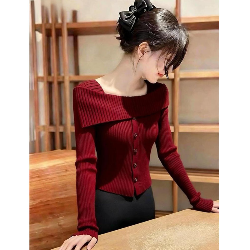 法式复古咖色方领单排扣长袖针织衫女冬季新款超好看洋气打底上衣