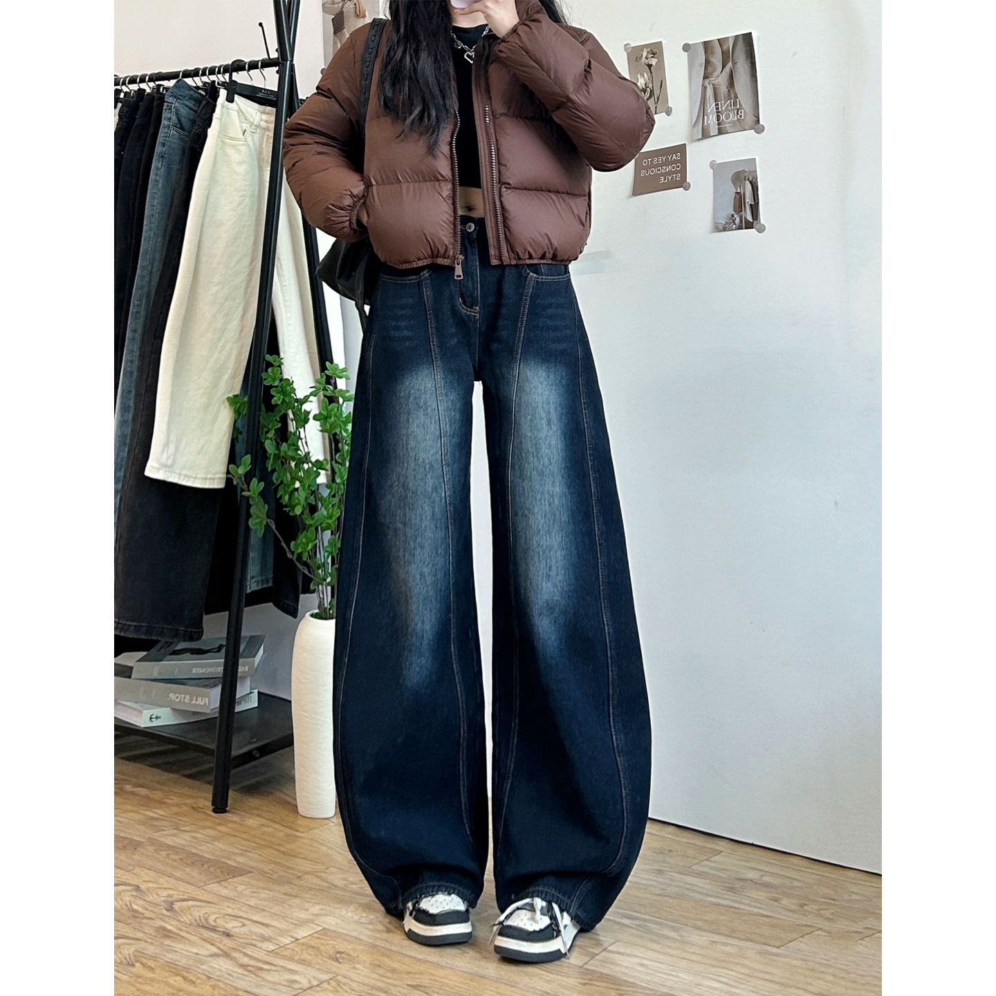 复古蓝灰拼接弯刀牛仔裤女秋冬加绒高腰梨形显瘦垂感阔腿拖地长裤