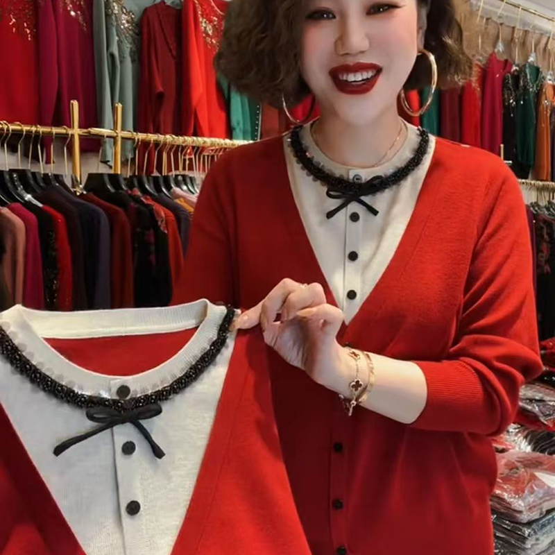 2026春季新款时尚休闲圆领竖扣假两件拼色减龄针织衫长袖毛衣上衣