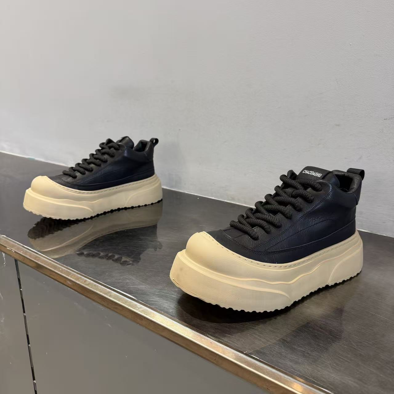 工装鞋男2025冬季新款厚底增高马丁靴男高帮保暖加绒短靴百搭棉鞋