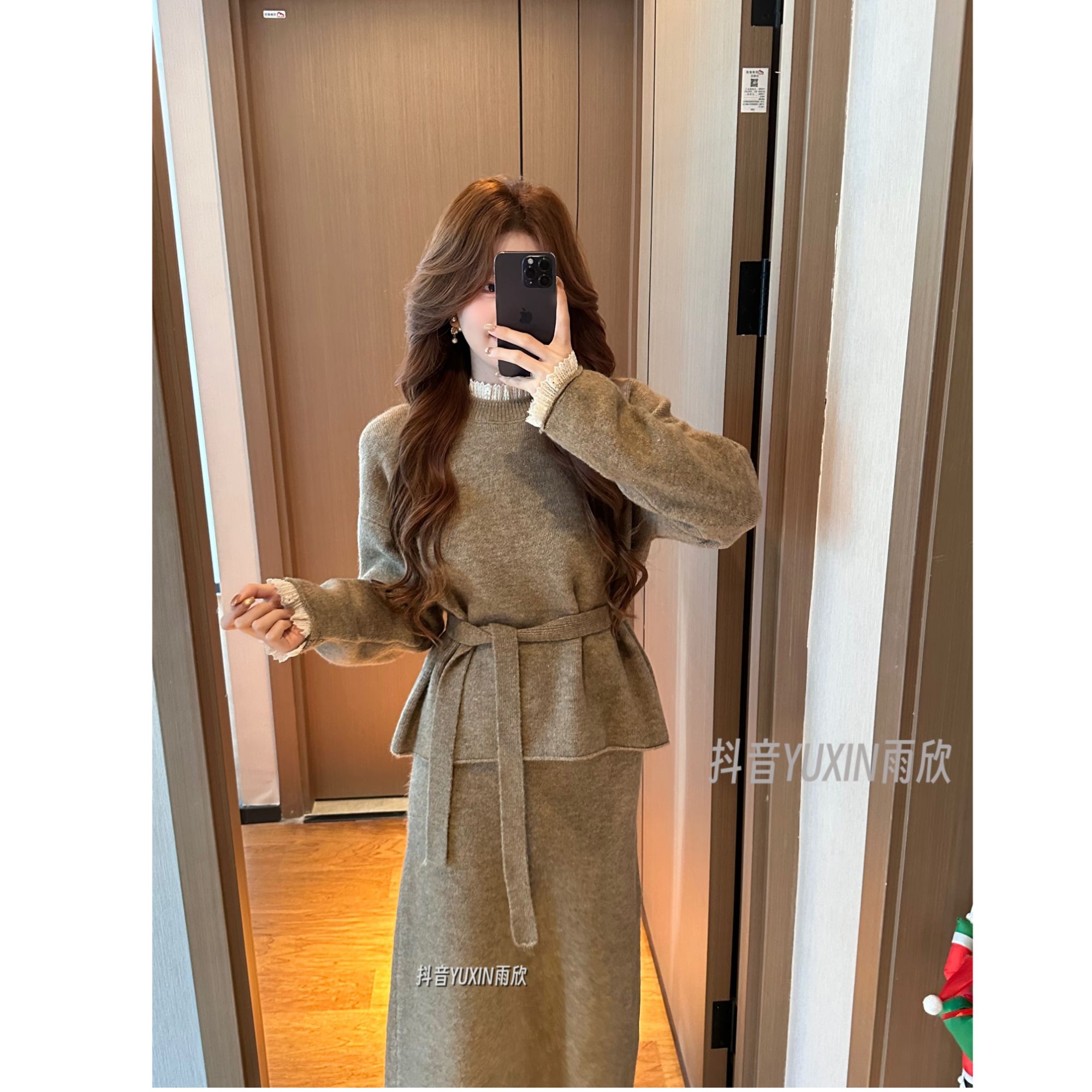 慵懒风休闲风时尚套装气质打底裙子收腰蕾丝腰带针织秋冬两件套