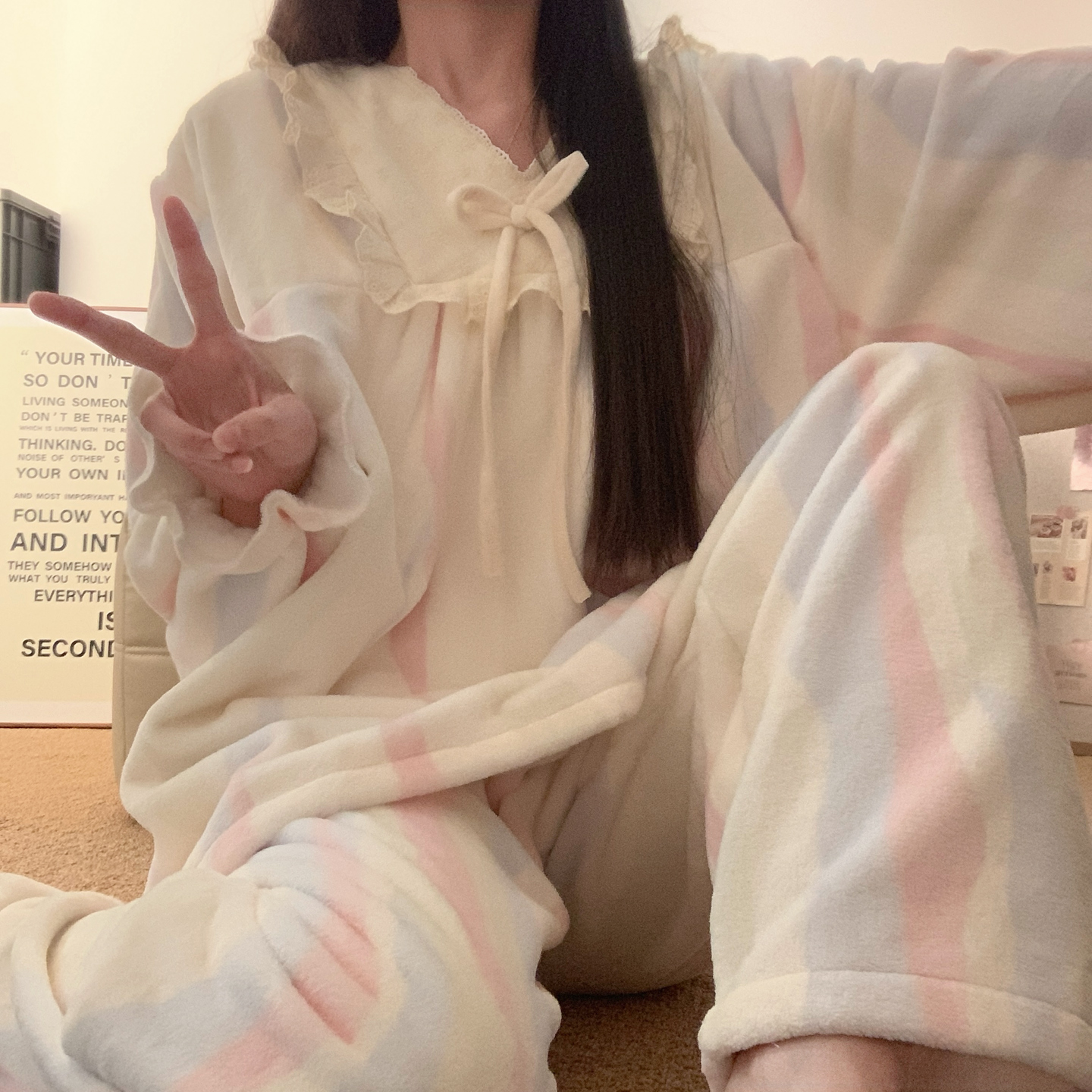 可外穿法兰绒睡衣女新款冬季加绒加厚甜美花边宽松学生家居服套装