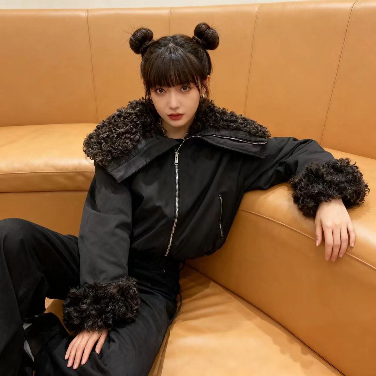 秋季新款设计通勤外套百搭欧货时尚爆款翻领大码皮毛一体女外套