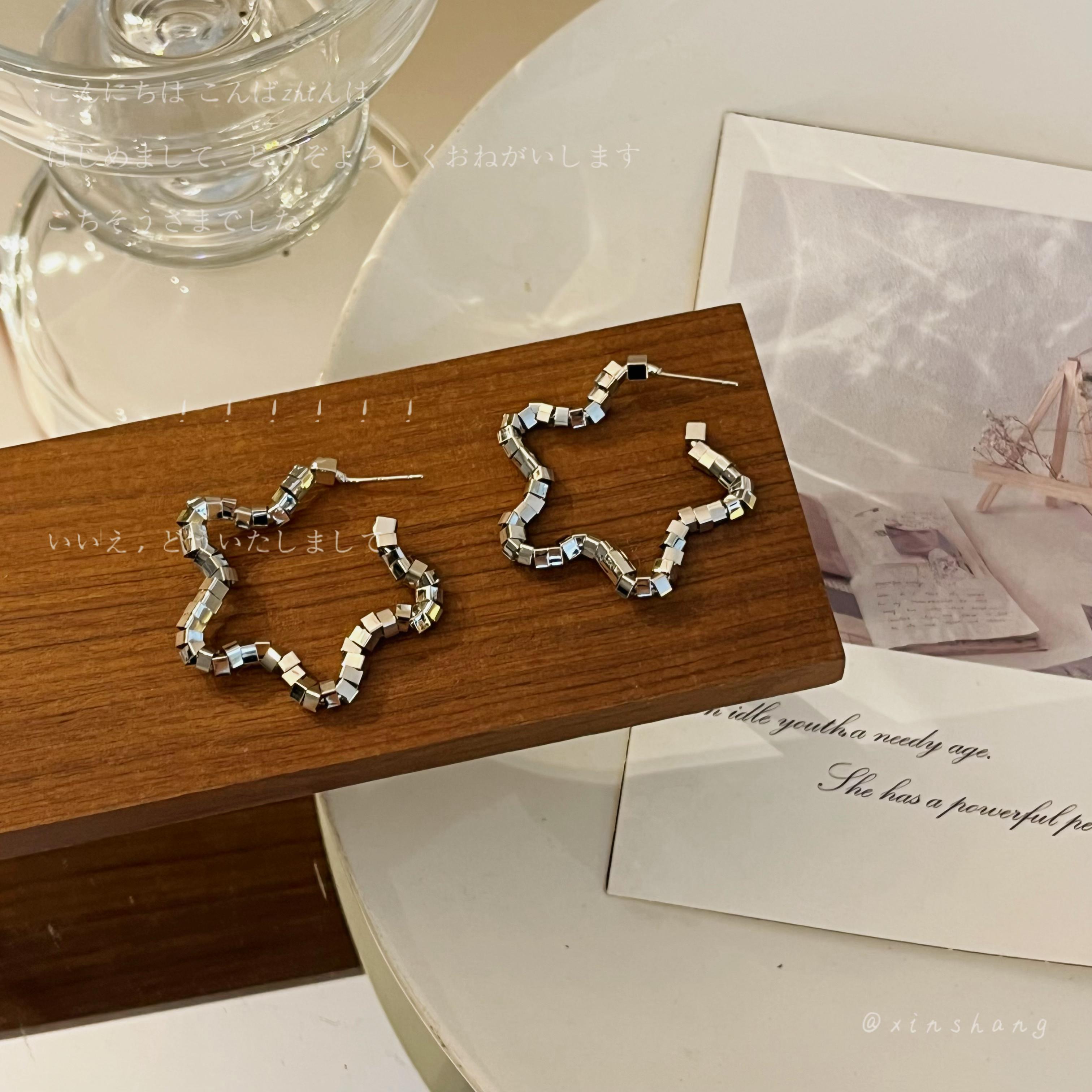 铜合金耳饰 【懒人式时髦】百搭简约五星耳环小众小众个性素款耳饰