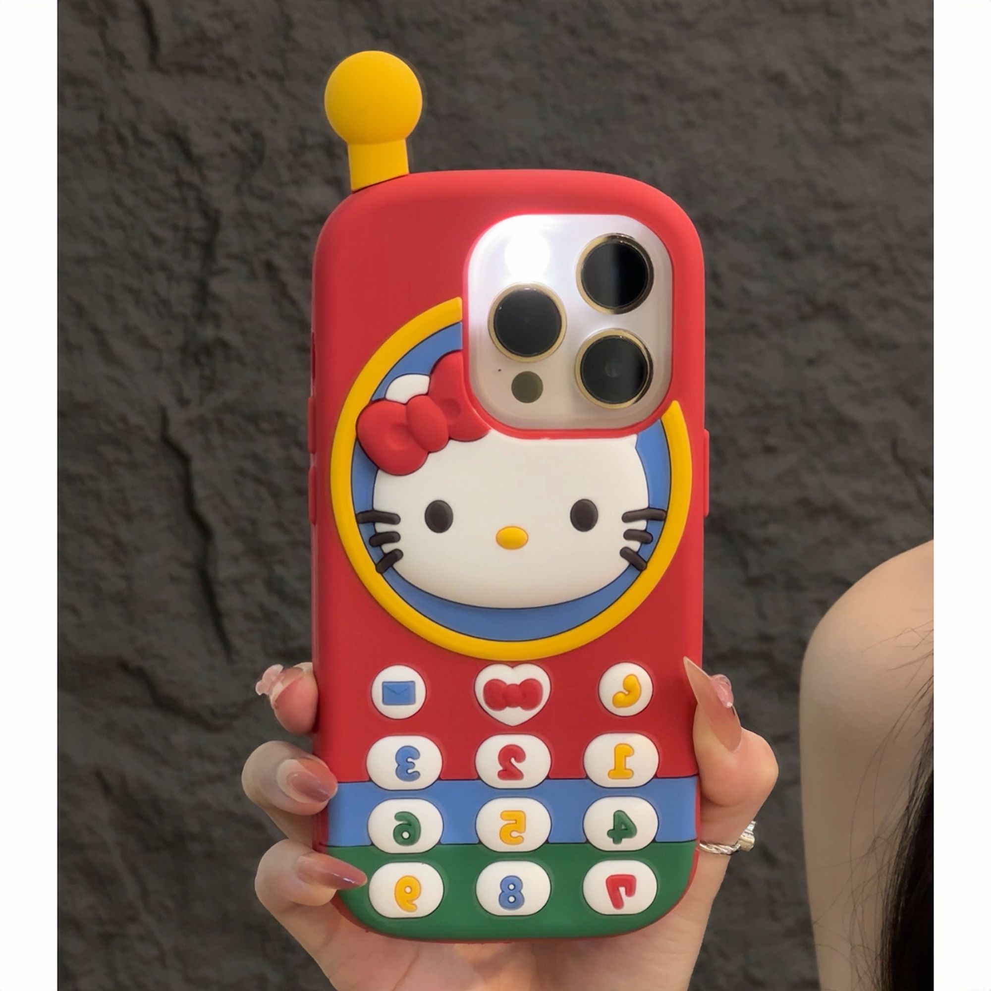 欧克里里红色凯蒂大哥大适用苹果17/16promax硅胶壳15/14手机壳13