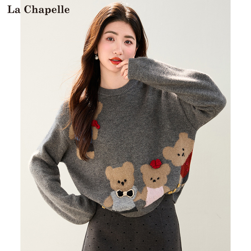 拉夏贝尔圆领长袖毛衣女2025秋冬卡通提花设计感时尚别致针织上衣