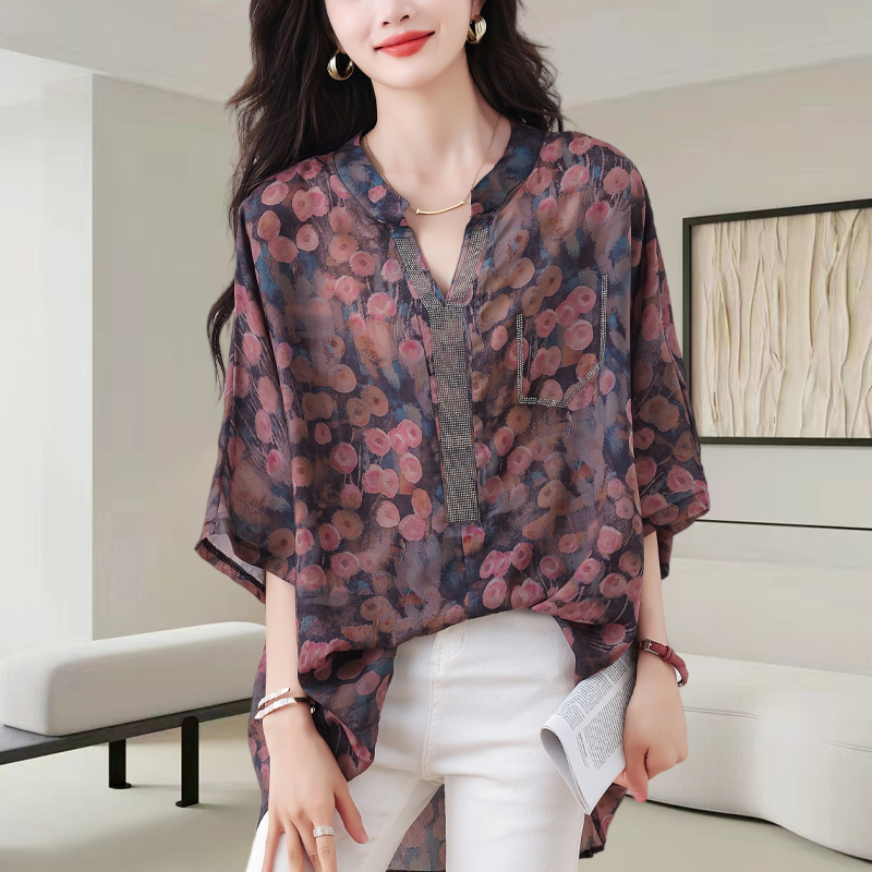 高端雪纺衬衫女士2025夏季新款时尚宽松大码减龄显瘦洋气碎花上衣