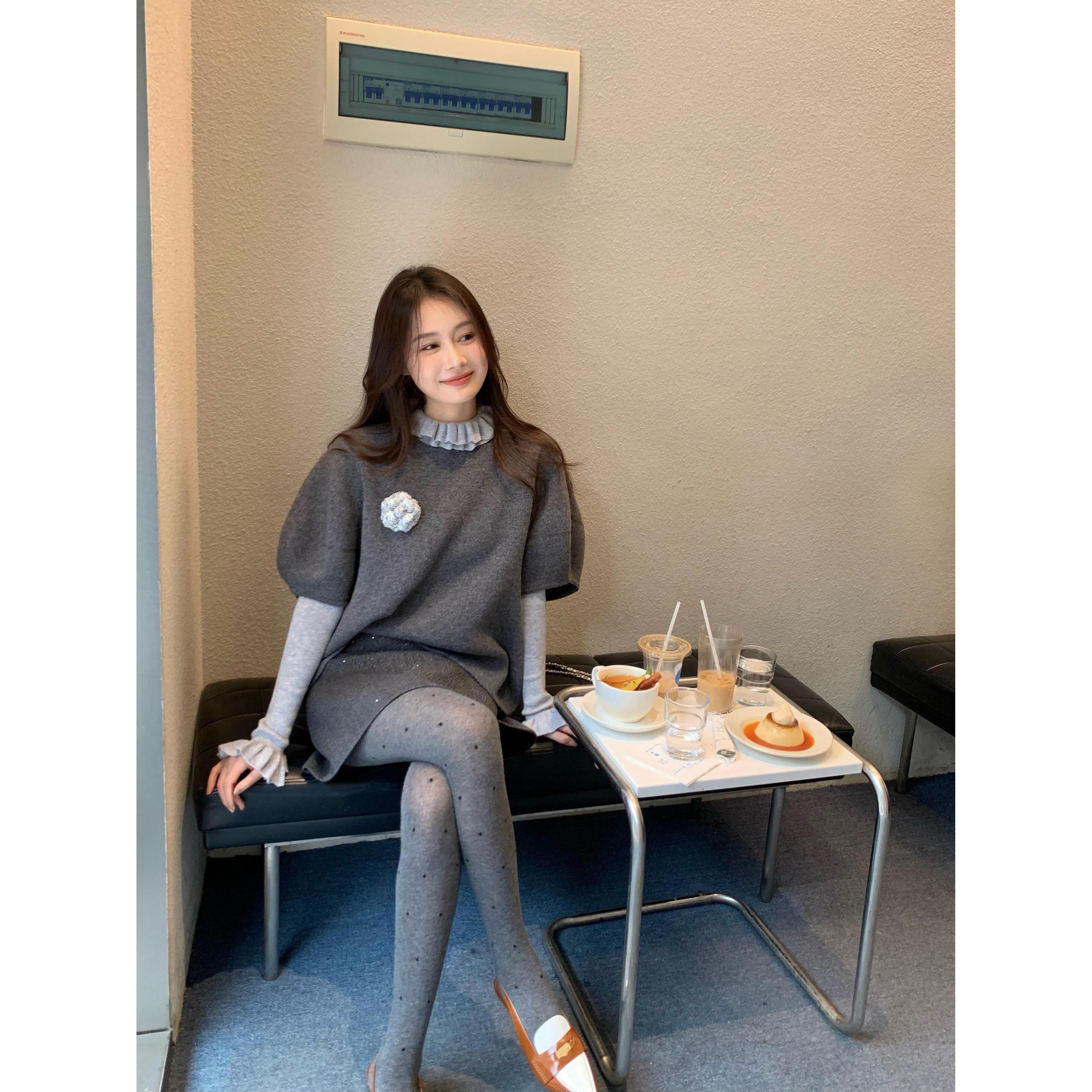 2025新款灰色内搭长袖T恤上衣显瘦叠穿外穿马甲女春秋冬百搭半裙