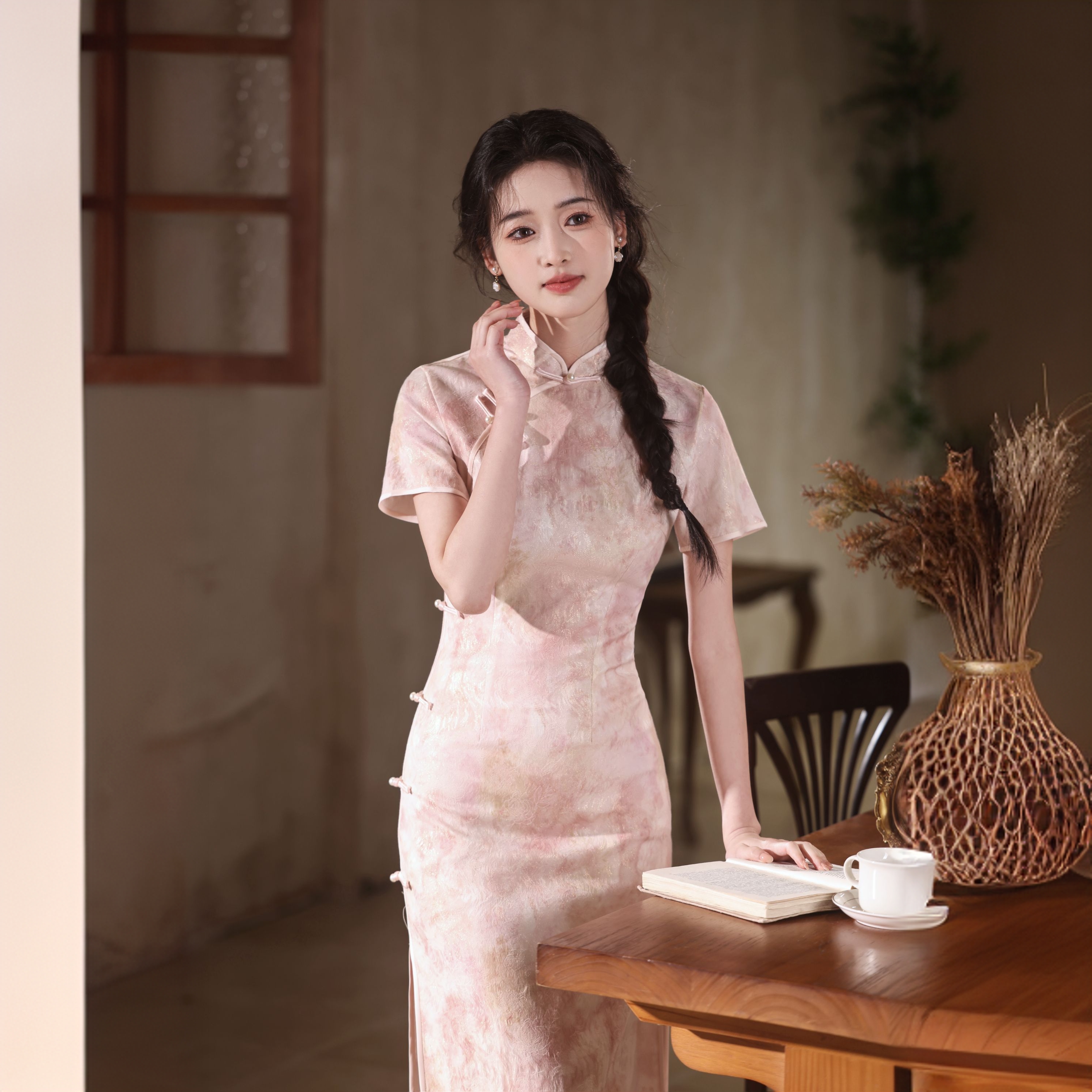 2025年夏季新款高端气质少女新中式旗袍文艺小清新日常可穿连衣裙