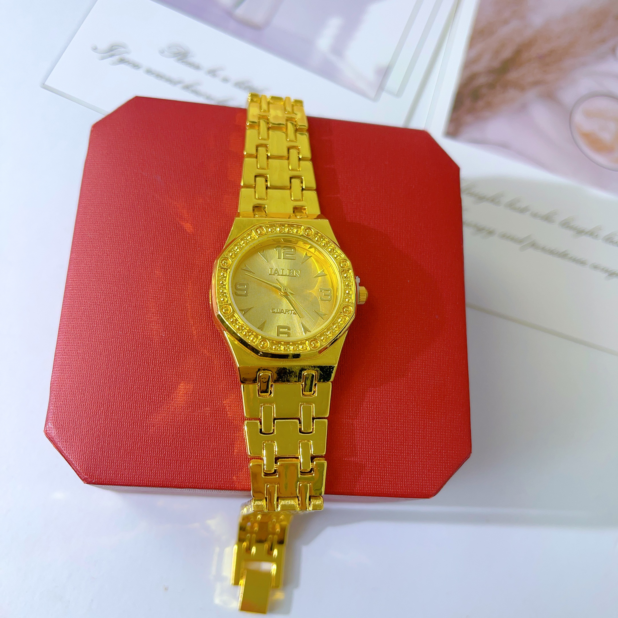 510新款手表爆款白搭时尚金色铜合金白搭女士气质