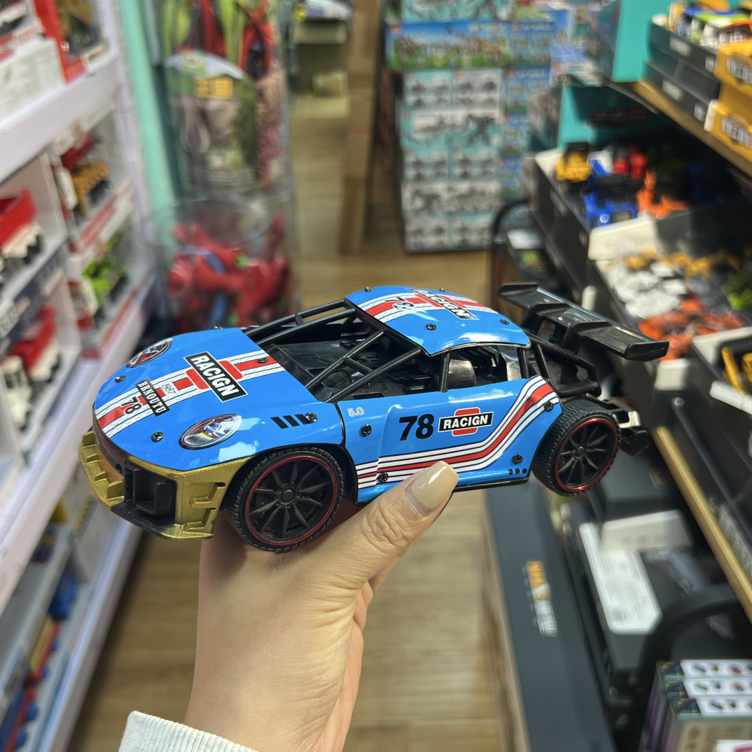 新能源惯性合金车模1:18赛车模型