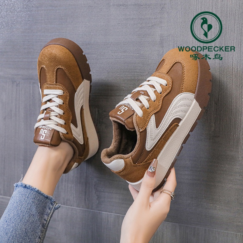 啄木鸟厚底德训鞋女秋冬加绒增高女鞋2025新款百搭运动休闲板鞋子