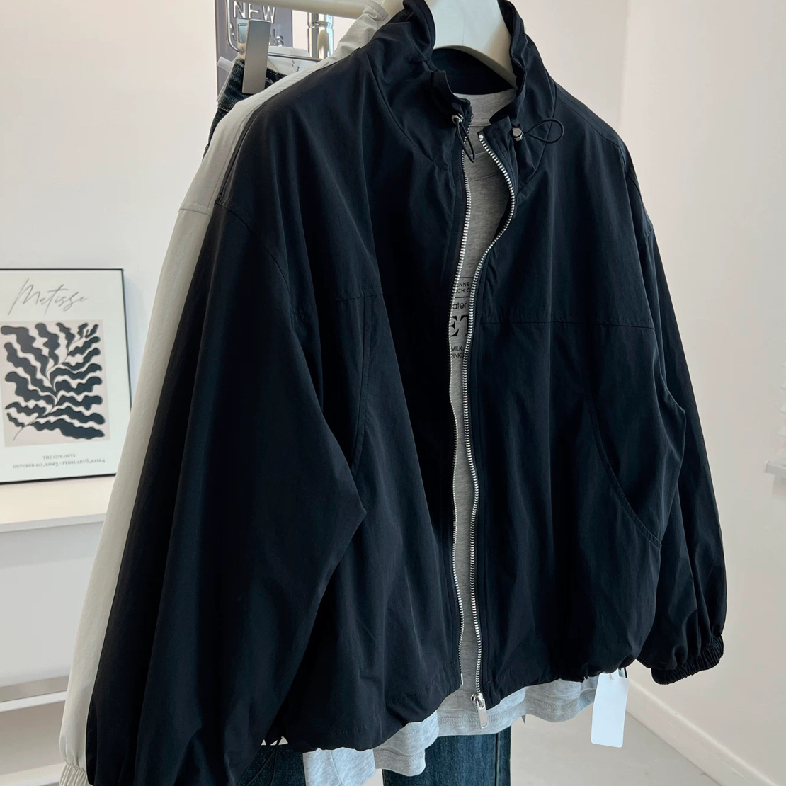 美式薄款夹克外套～立领简洁休闲干净百搭春秋黑色宽松夹克外套MF