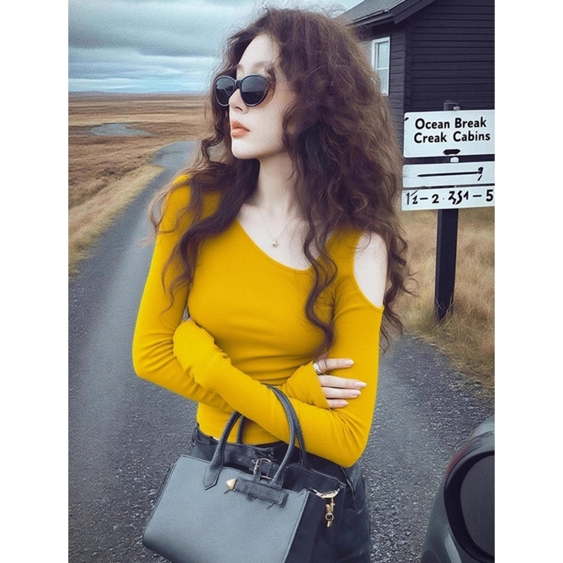 黄色洋气修身显瘦露肩内搭针织衫女装秋冬新款时尚短款打底衫上衣