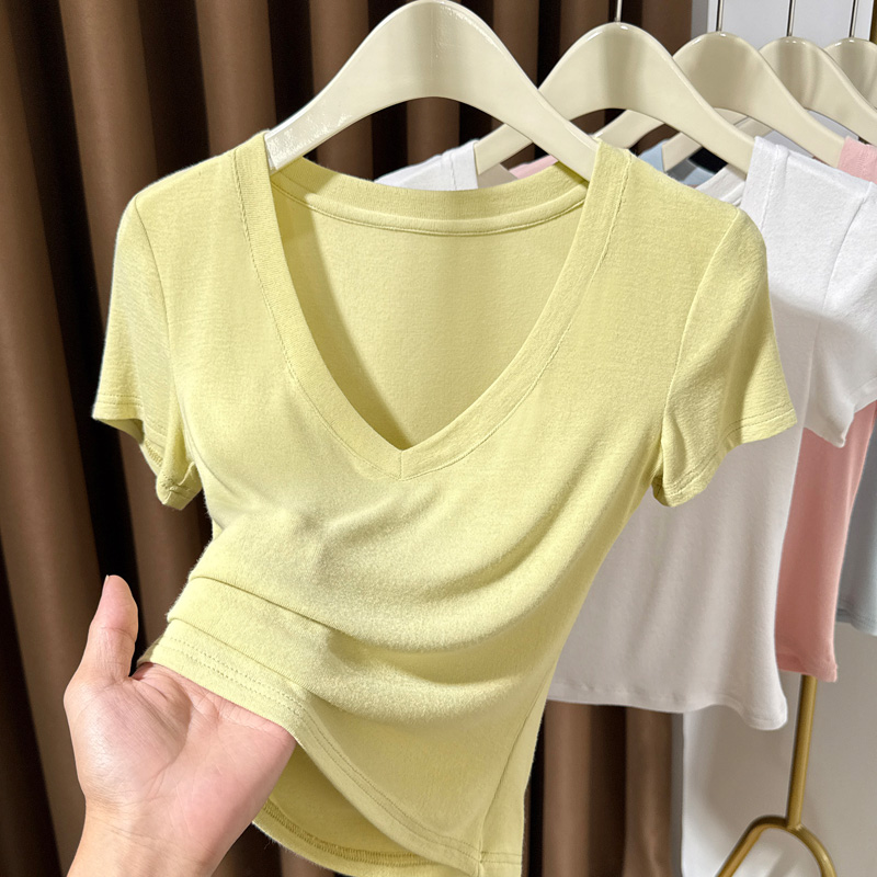 大领口软糯短款t恤女薄款夏季气质针织V领短袖上衣低领内搭打底衫