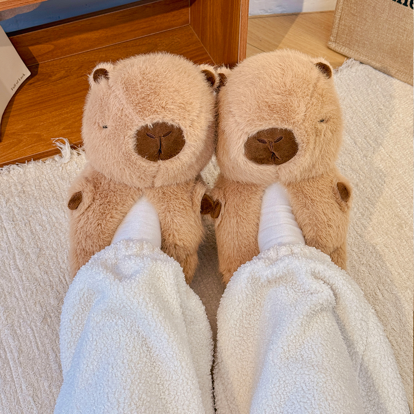 呆萌立体卡皮巴拉玩偶棉鞋女冬季轻便保暖可爱面包鞋少女居家拖鞋